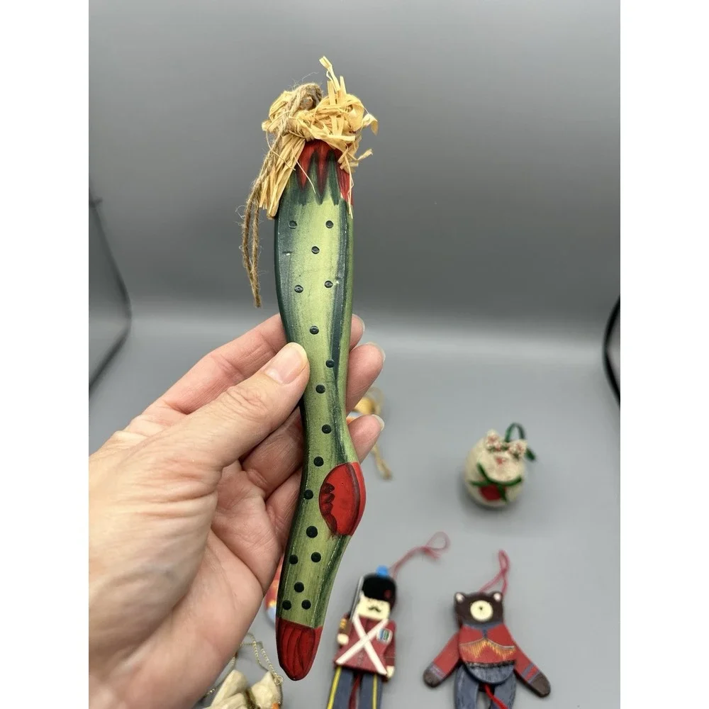 8 Lot Christmas Ornaments That Are Adorable Wood And Resin